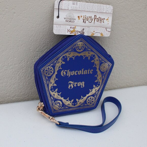 Harry Potter Chocolate Frog Wristlet - Picture 3 of 5